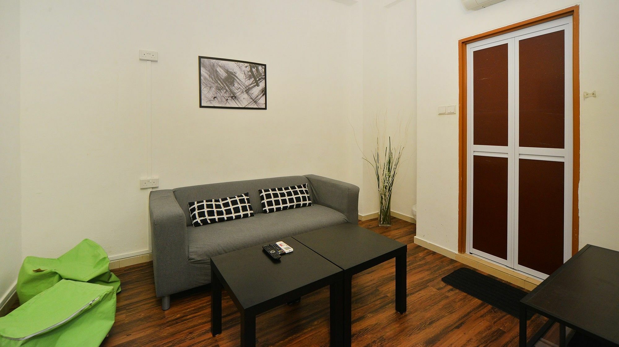 ZEN Hostel Aljunied Singapore Buitenkant foto